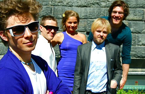 FORZA + KINE NESHEIM + THE PINK ROBOTS