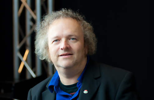 KLASSISK SÅ KLART! KÅSERI MED WOLFGANG PLAGGE