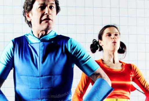 MINI MIDI MAXI: TRO, HÅB OG MAGI - TEATER HUND