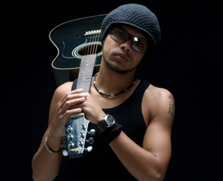 ZIGGI & THE RENAISSANCE BAND