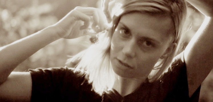 ANNA TERNHEIM NB: FLYTTET TIL RICKS