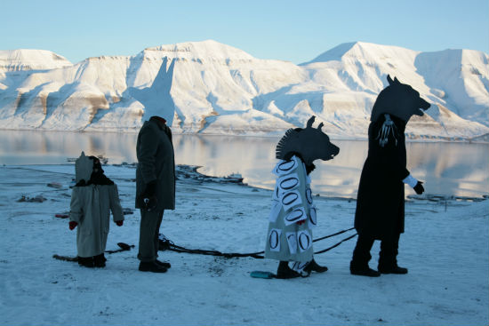 Kulturnattextra med Bergen Assembly - omvisninger og åpent til midnatt