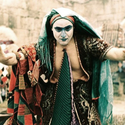 FILM: LEGENDEN OM SURAMS FESTNING