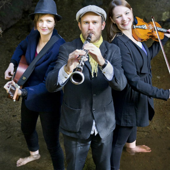 Bajazz: Morgonfrosken